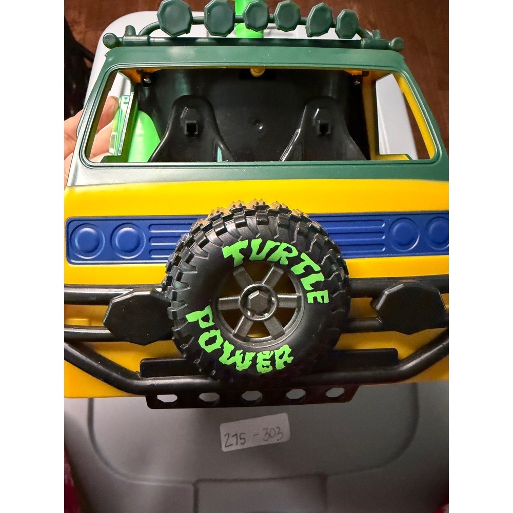 TMNT Mutant Mayhem Pizza Fire Delivery Van Playmates Toys Yellow Green Vehicle